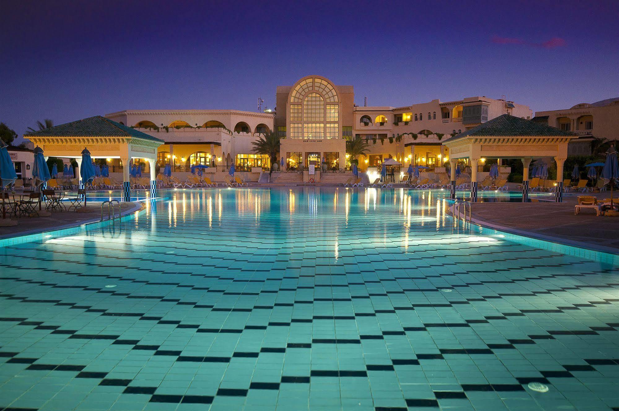 Carthage Thalasso Resort Gammarth Exterior photo